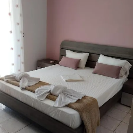 Apartamento Ta Kavourakia *