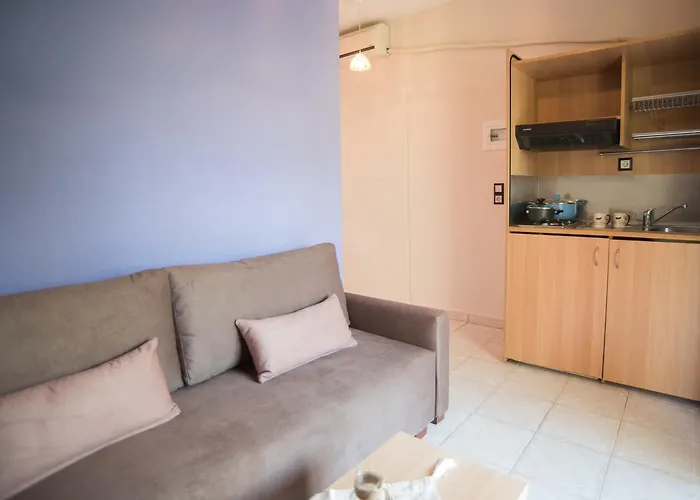 Ta Kavourakia * Mikros Gialos