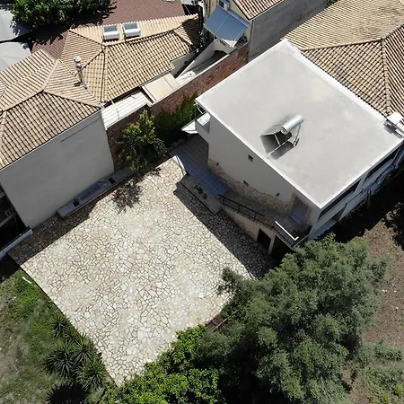 Ta Kavourakia 아파트 미크로스 지알로스