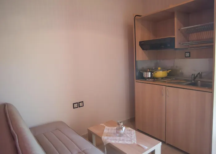 Ta Kavourakia * Mikros Gialos